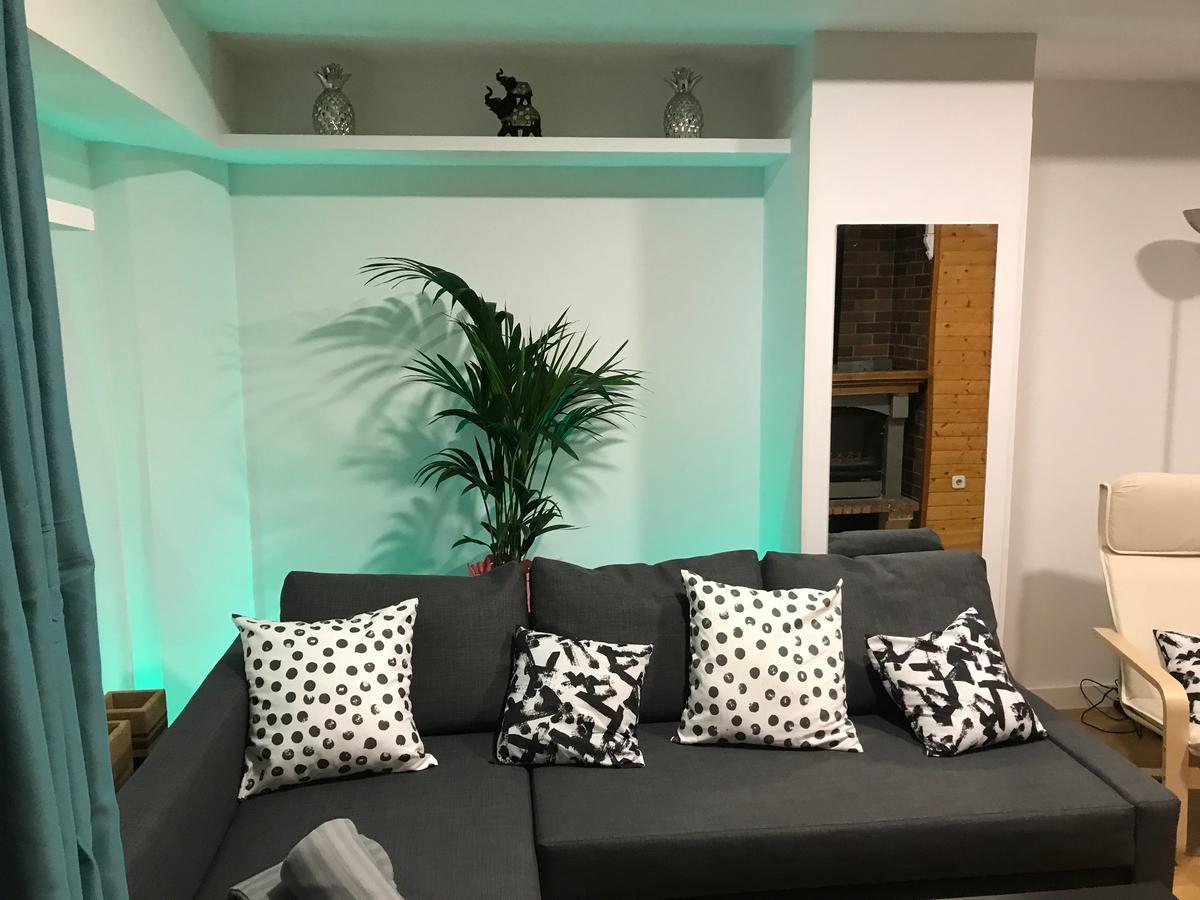 Atico Puerta De Europa Appartement Madrid Buitenkant foto